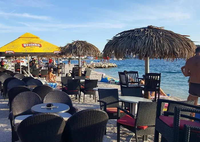 Seaside With A Swimming Pool Okrug Gornji, Ciovo - 5960 Appartement