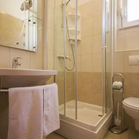 Apartament Seaside With A Swimming Pool Okrug Gornji, Ciovo - 5960 Trogir