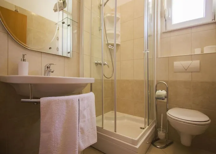 公寓 Seaside With A Swimming Pool Okrug Gornji, Ciovo - 5960 特罗吉尔